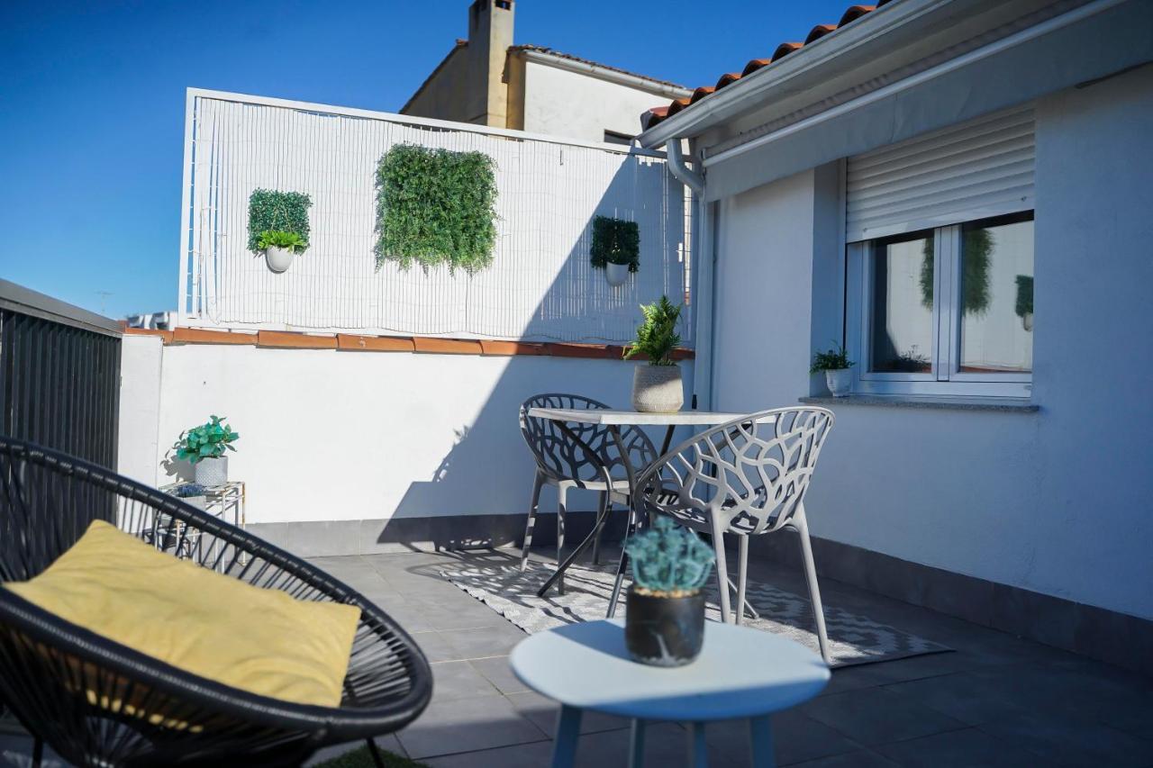 Apartamentos Suites Cariatide Plasencia Eksteriør billede
