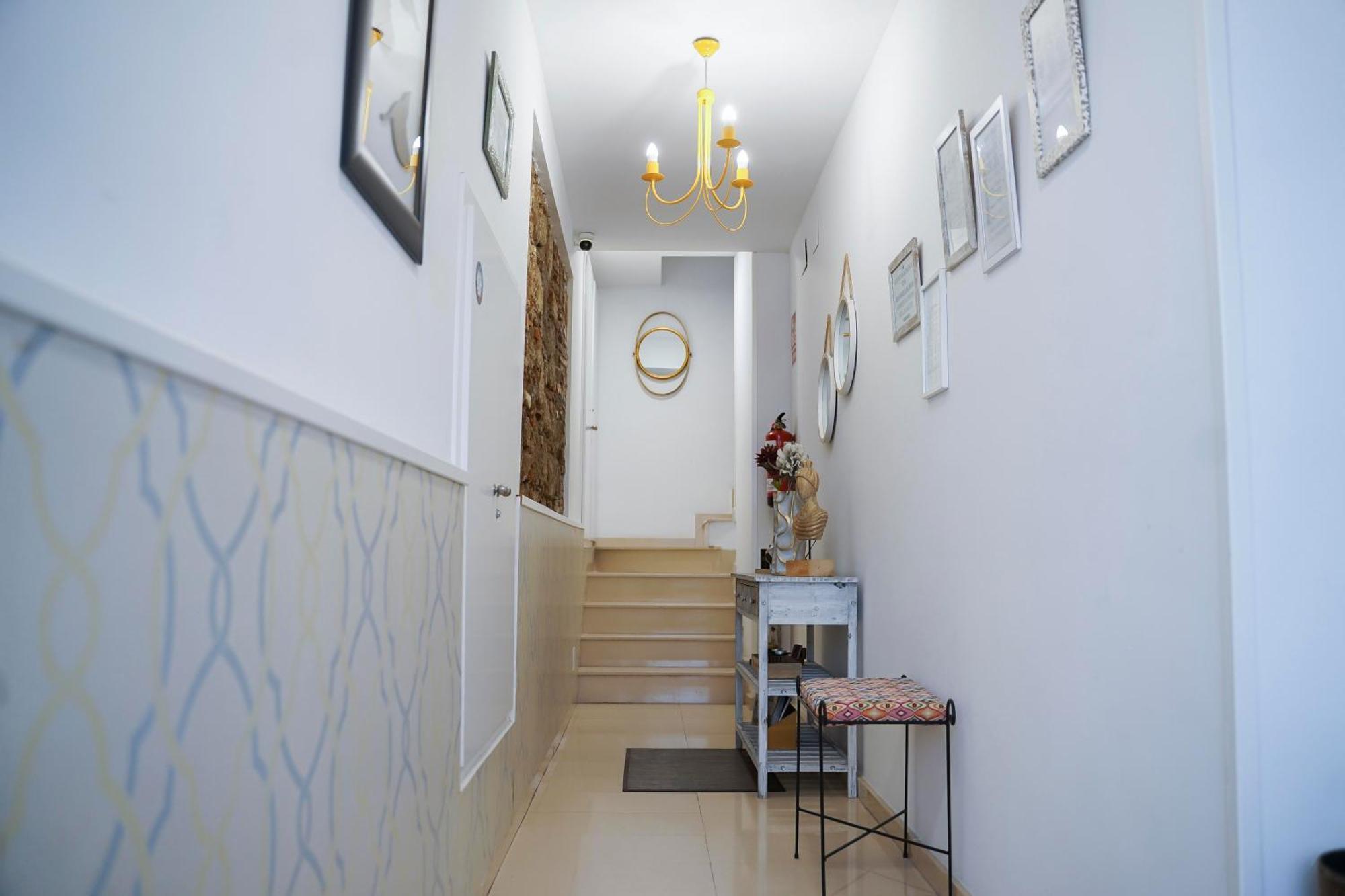 Apartamentos Suites Cariatide Plasencia Eksteriør billede
