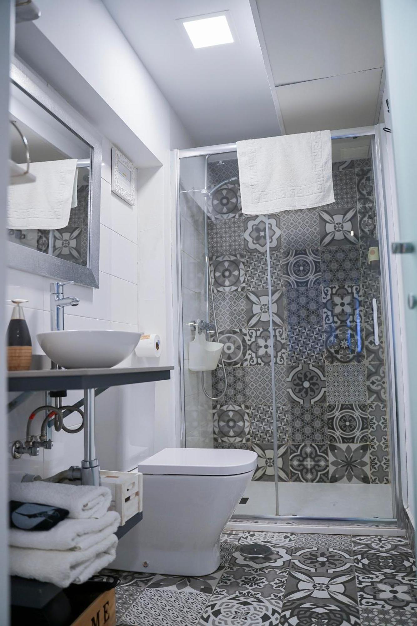 Apartamentos Suites Cariatide Plasencia Eksteriør billede